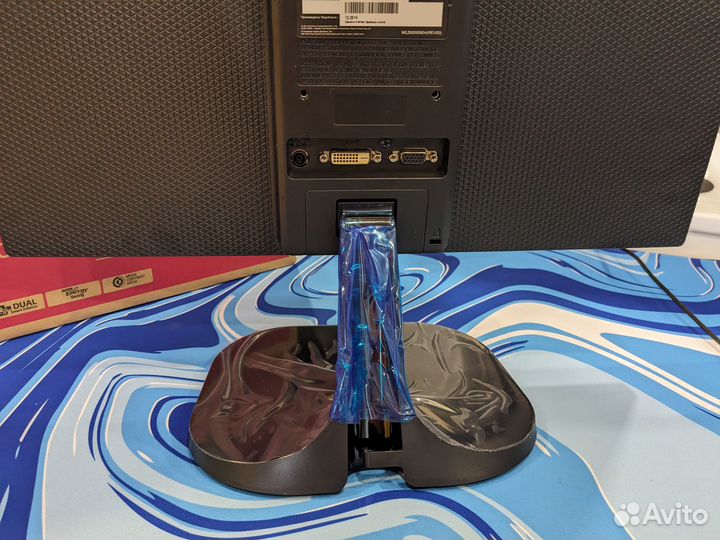 Монитор LG 20M47D 20 дюймов