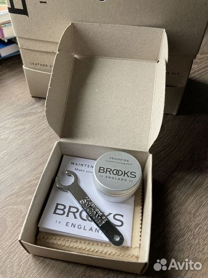 Воск для сёдел Proofide Brooks