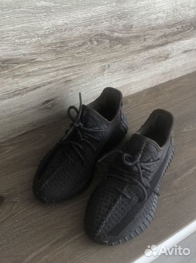 Кроссовки adidas yeezy boost 350 женские