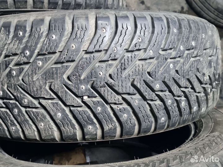 Nokian Tyres Hakkapeliitta 8 SUV 235/55 R20 102T