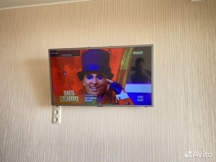 Телевизор Shivaki 40 дюймов