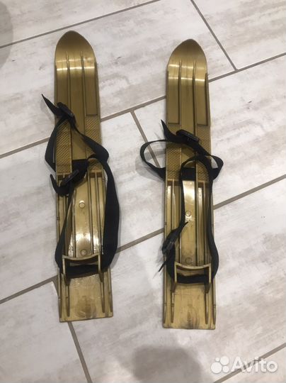 Детские лыжи