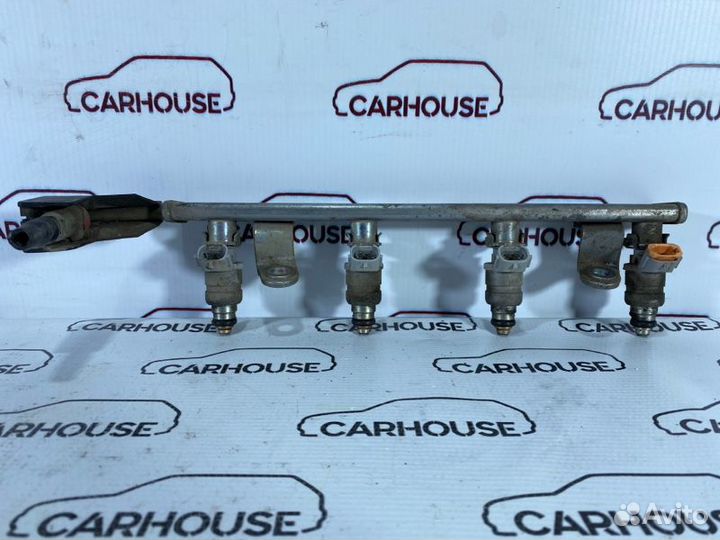 Рампа с форсунками Mitsubishi Colt 4A91 1.5 2004