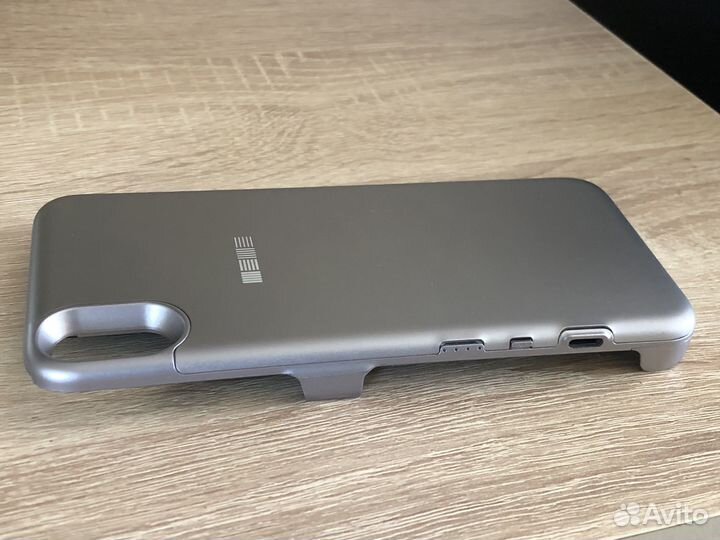 Чехол аккумулятор iPhone X/XS