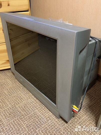 Телевизор б/у