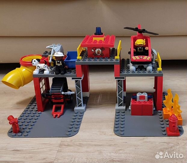 Lego Duplo много