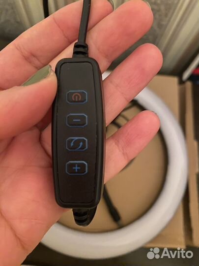 Кольцевая лампа 26 см новая штатив в подарок