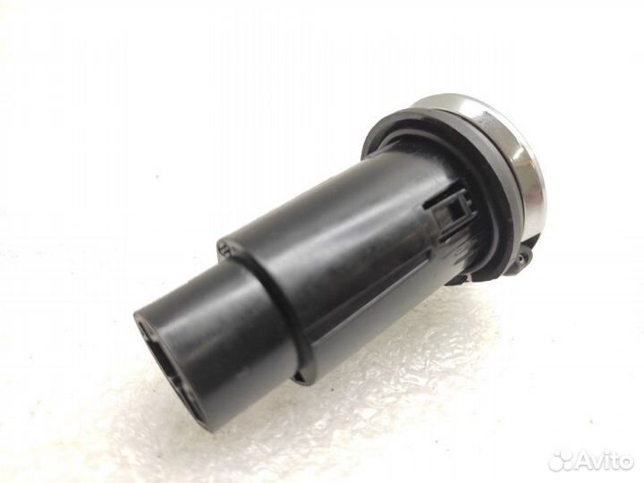 Розетка Land Rover Discovery 5 L462 3.0D 2017