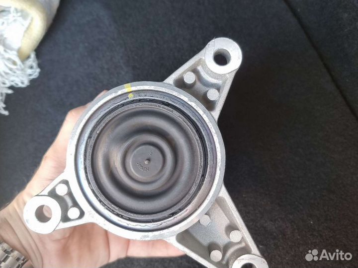 Подушки двигателя