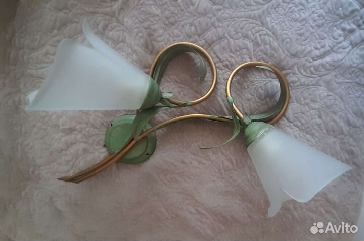 Настенный светильник бра