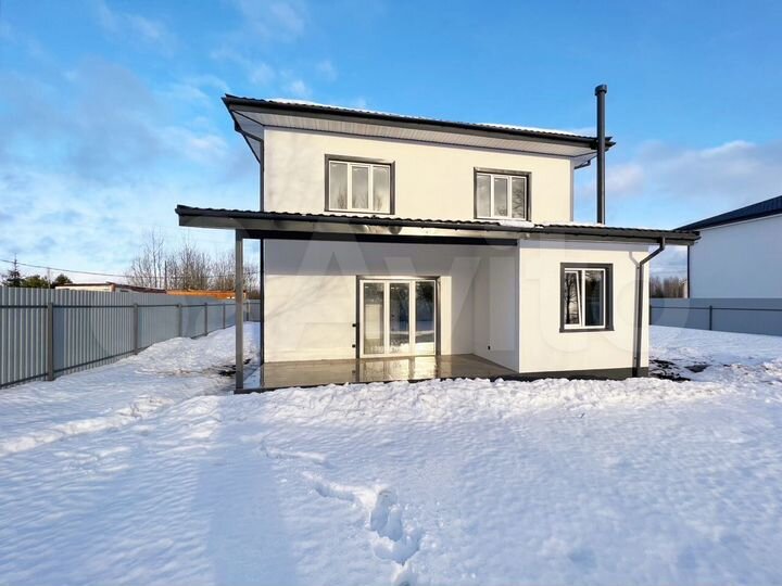 Коттедж 155 м² на участке 8 сот.