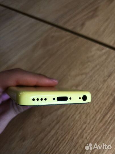iPhone 5C, 16 ГБ