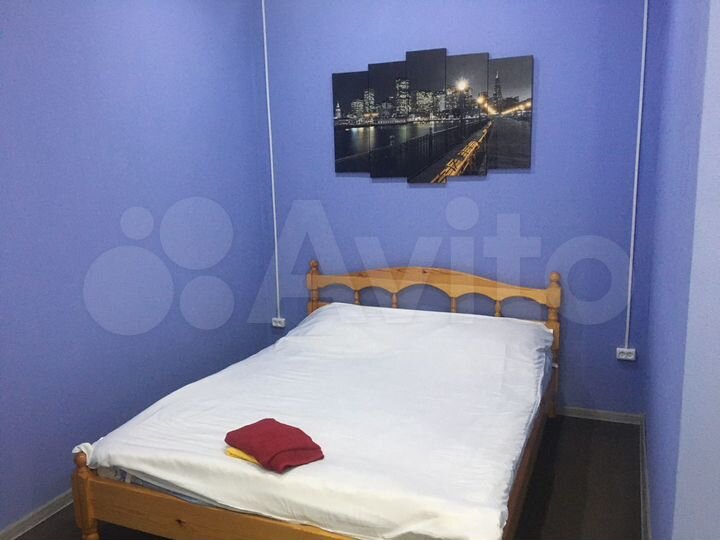 Комната 100 м², 2/2 эт.
