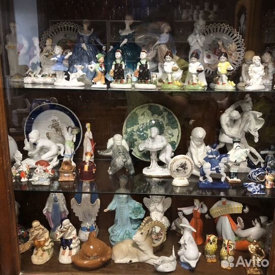 Фарфоровые статуэтки
