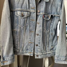 Джинсовая куртка женская levis xs