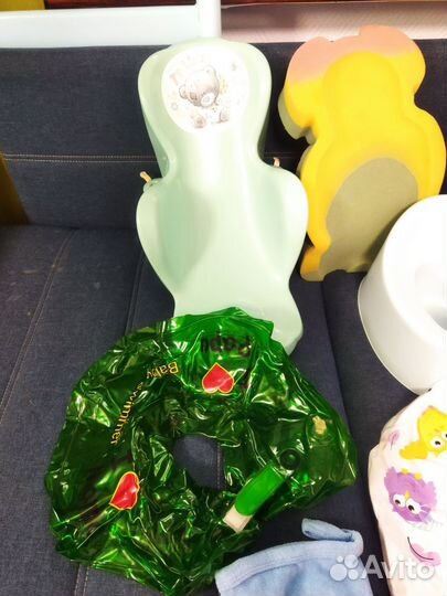 Горшок,горка, круг для купания,термометр