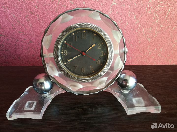Часы настольные СССР