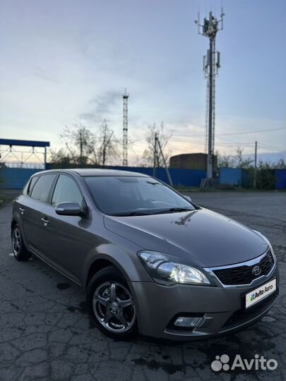 Kia Ceed 1.6 AT, 2010, 205 300 км