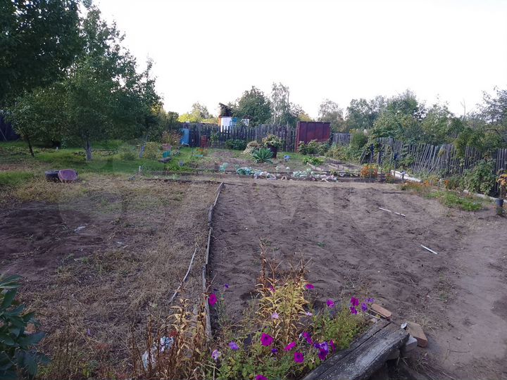 Дача 10 м² на участке 6 сот.