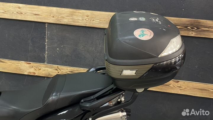 Дорожный мотоцикл honda VFR 800 2006 год