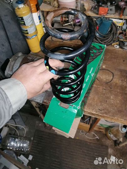Пружина задняя ситроен c4