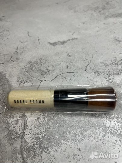 Bobbi Brown Full Coverage Face Brush