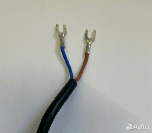 Конденсатор CD60 200uF 250V