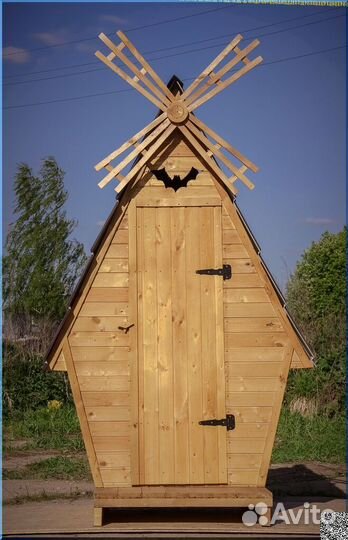Уличный туалет с установкой