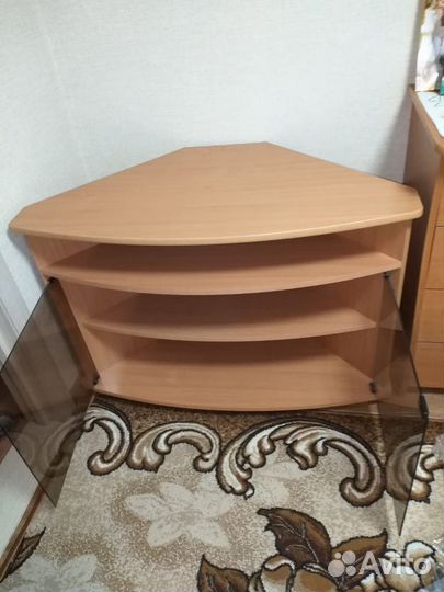 Тумба под телевизор