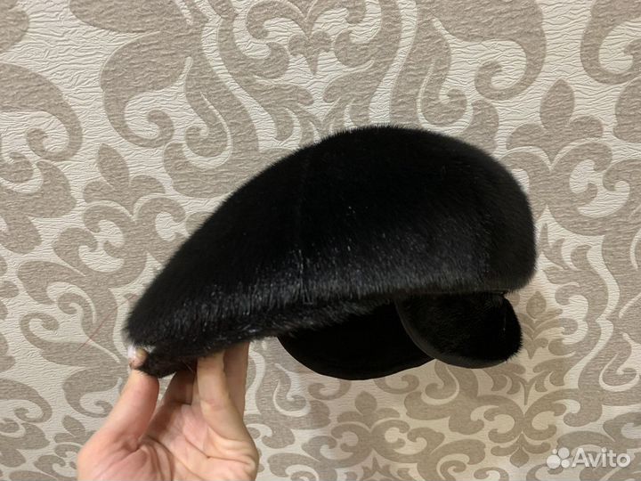 Меховая мужская кепка