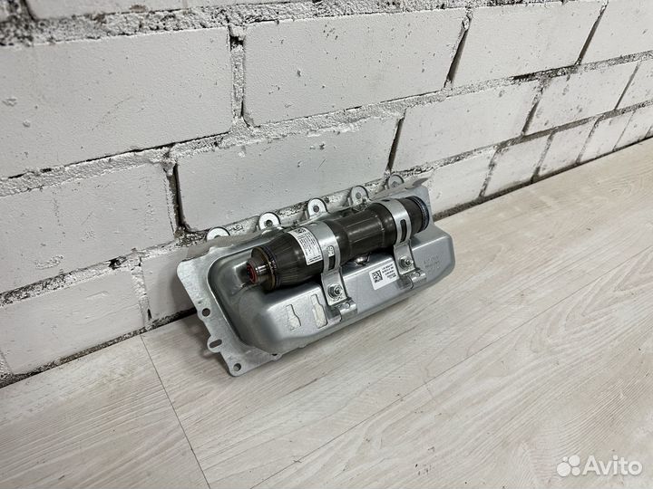 Подушка безопасности пассажира нбп BMW F10