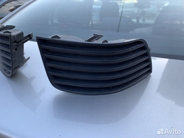 Заглушки в бампер, Toyota OPA