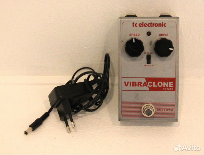 Гитарная педаль TC electronic vibraclone rotary