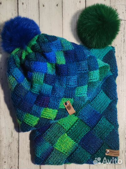 Вязаная шапка и снуд в технике 