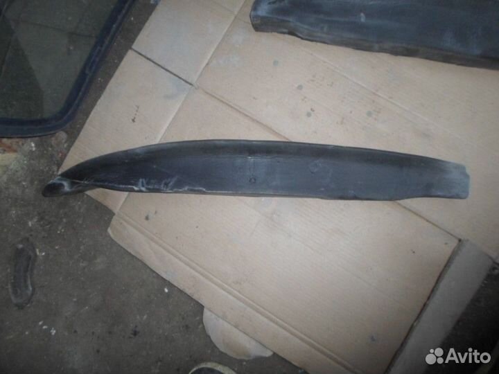 Пыльник переднего крыла правый Brilliance V5 2011