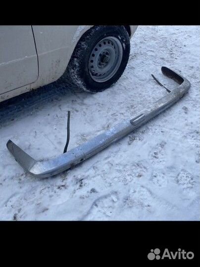 Задний бампер ваз 2103