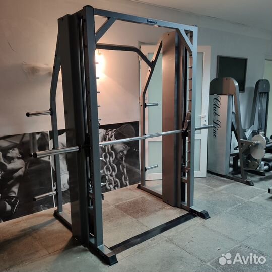 Машина Смита Johns Impact