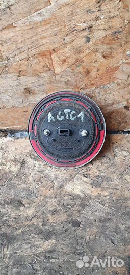 Кнопка открывания багажника Opel Astra J GTC 2012