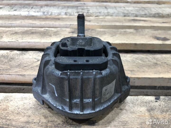 Подушка двигателя левая Bmw 3 E90 N46B20 2007