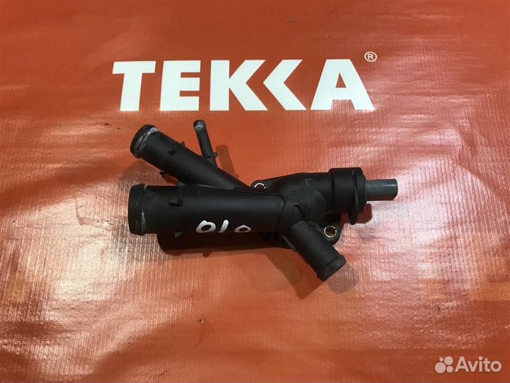 Фланец системы охлаждения Фольксваген Кадди caddy