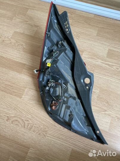 Фонарь задний правый,на hyundai solaris хэтчбек