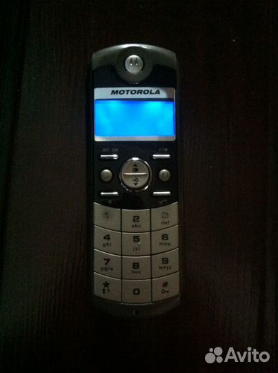 Радиотелефон Motorola ME4052-1