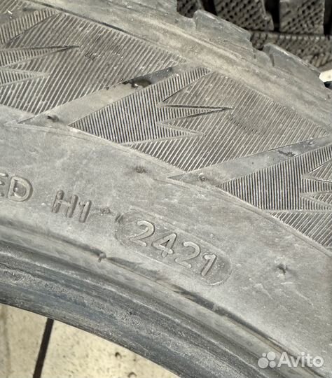 Hankook Winter I'Cept X RW10 235/55 R19 и 255/50 R19