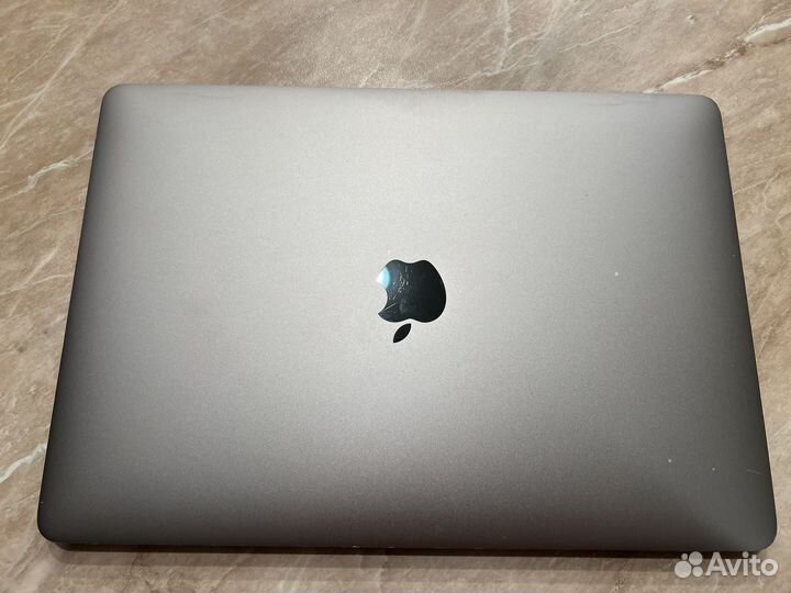 Apple MacBook Pro 13 2016