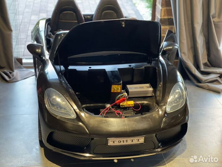 Детский электромобиль бу Porshe Cayman