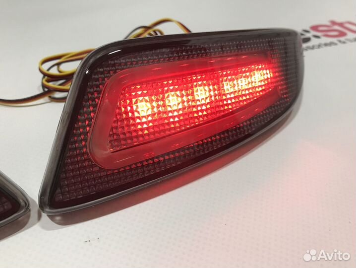 Фонари в задний бампер Toyota Corolla 161 D724