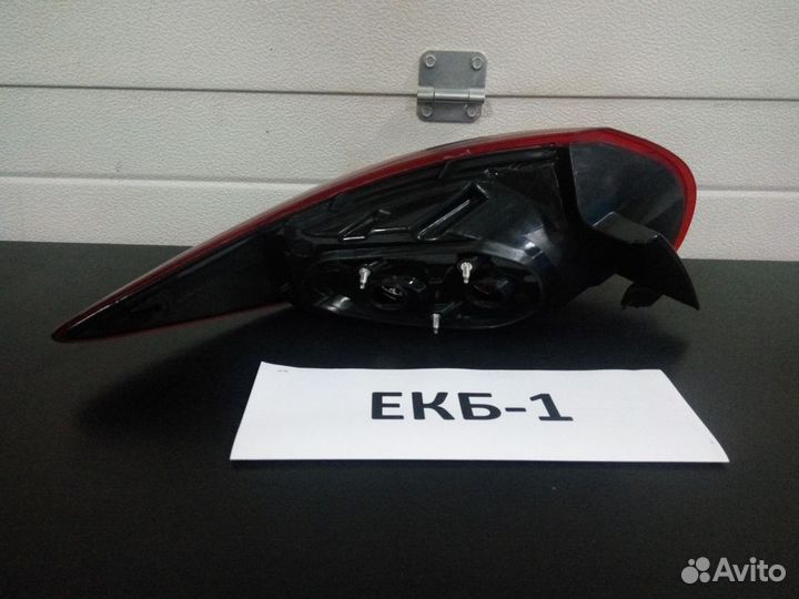 Фонарь правый внешний Mazda CX-5 1 2011-2017