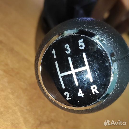 Чехол рукоятки кулисы МКПП VW Passat B5
