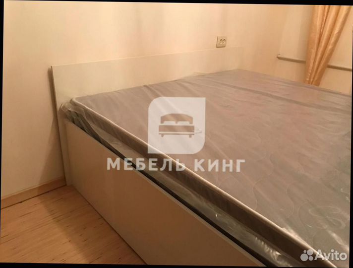 Кровать с ящиками