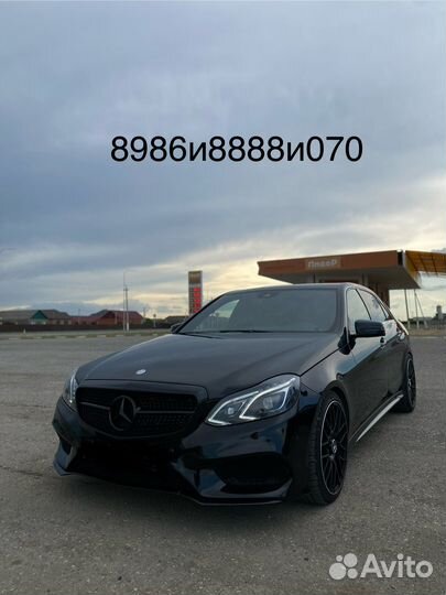 Передний бампер на Мерс 212 амг